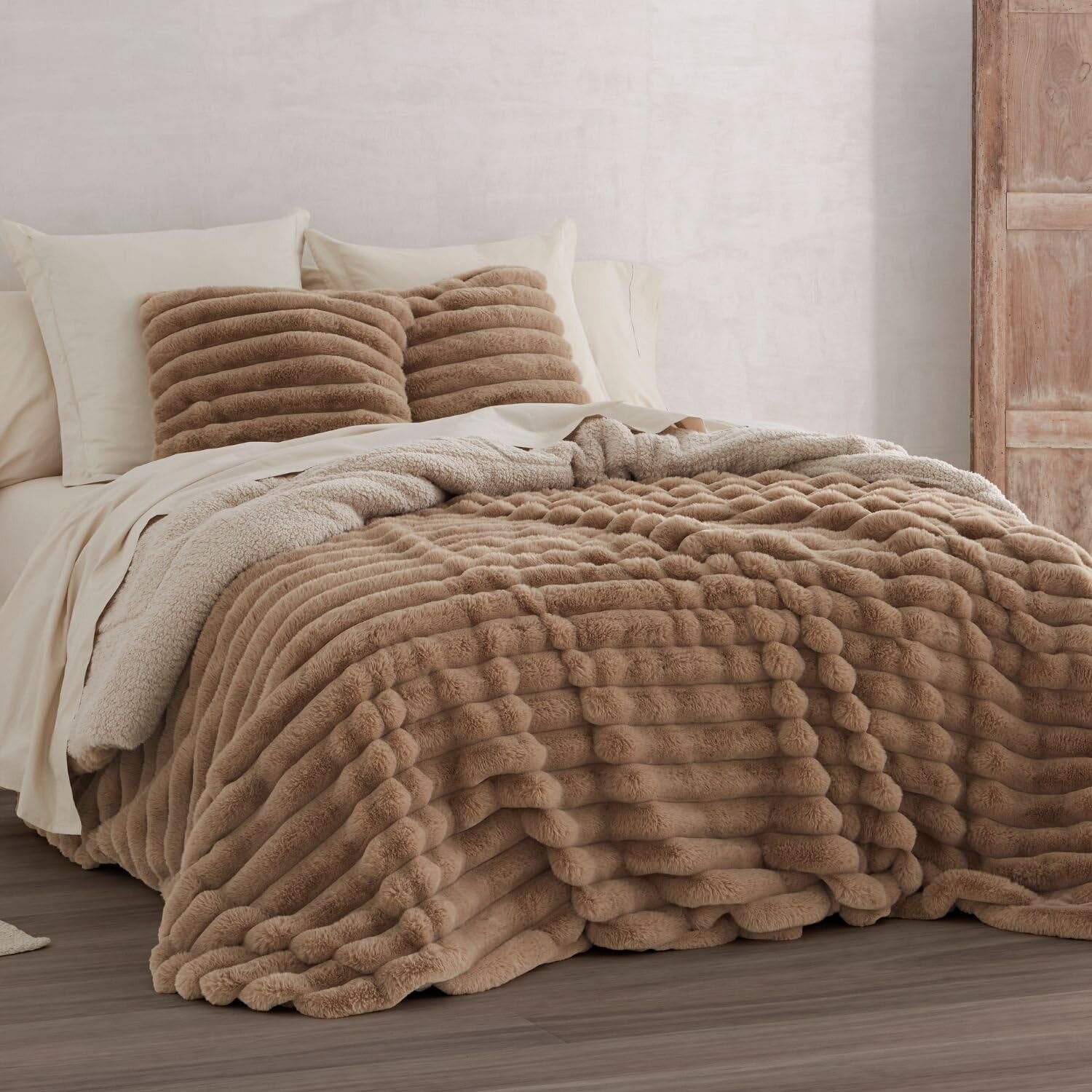 Krémová Umělá jehněčí zimní přikrývka Ancho 135 Cm Přikrývky a přikrývky Naty Shop Camel Ancho 150 A 160 Cm