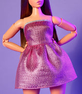 Panenka Barbie Looks, sběratelská figurka č. 24 s hnědými vlasy a moderní módou Y2K, třpytivé šaty bez ramínek s vysokými podpatky, HRM16 Naty Shop Dolls