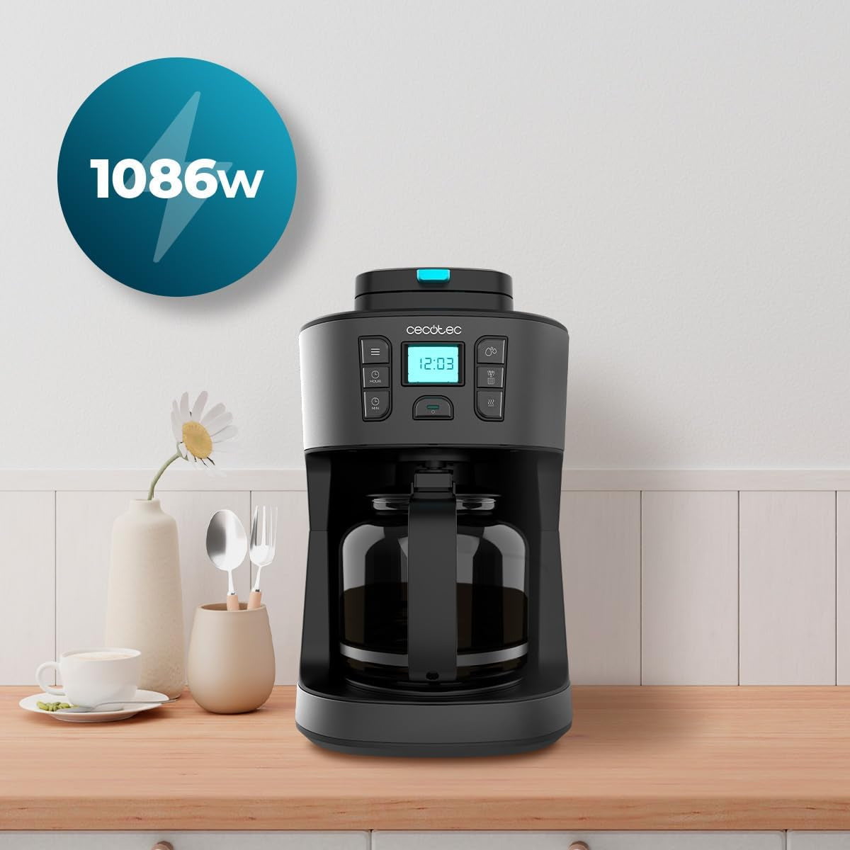 Překapávací kávovar Cecotec Coffee 66 Grind & Drop Essential. 1086 W, čepelový mlýnek, až 12 šálků, technologie Extreme Aroma, digitální, nerezová ocel, automatické vypínání.