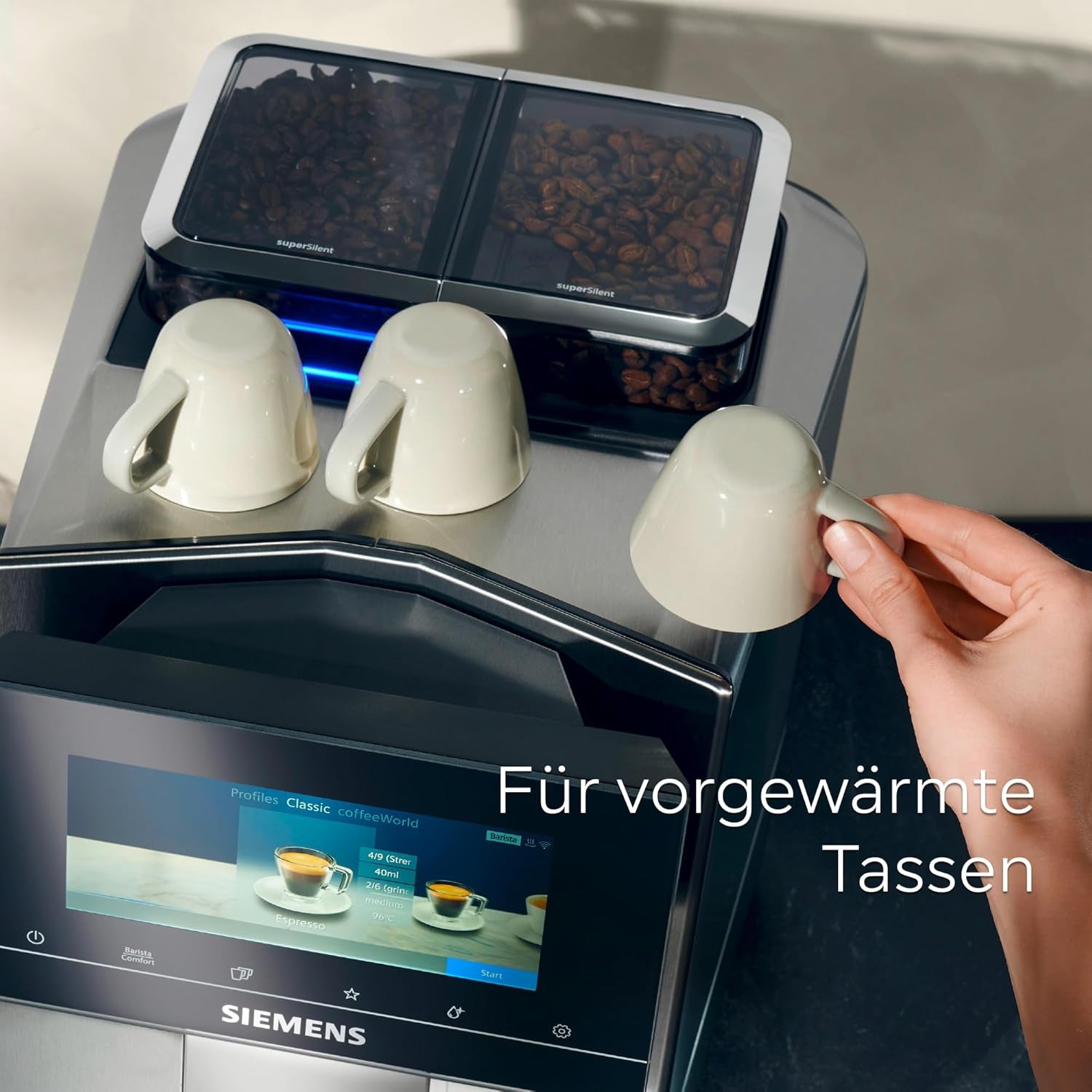 Automatický kávovar Siemens EQ900, velký barevný TFT displej, 2 zásobníky na zrnka, 36 teplých a studených nápojů, studená káva, super tichý, funkce dvou šálků, ovládání aplikací, nerezová ocel, TQ907D03
