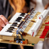 LEGO Ideas koncertní křídlo (21323); Stavebnice; Váš vlastní koncertní klavír; Skvělý modelářský projekt pro talentovaného pianistu, hudebníka, milovníka hudby nebo fandy (3 662 dílků) Stavebnice Besuche den LEGO-Store