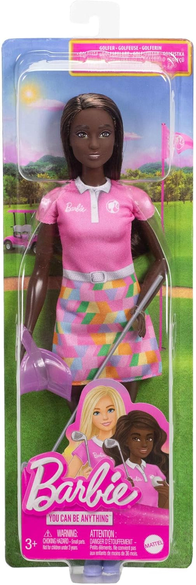 Panenka Barbie Brunette Golfer v odnímatelných růžových pološatech, golfové uniformě, včetně čepice a příslušenství golfové hole, JCR69