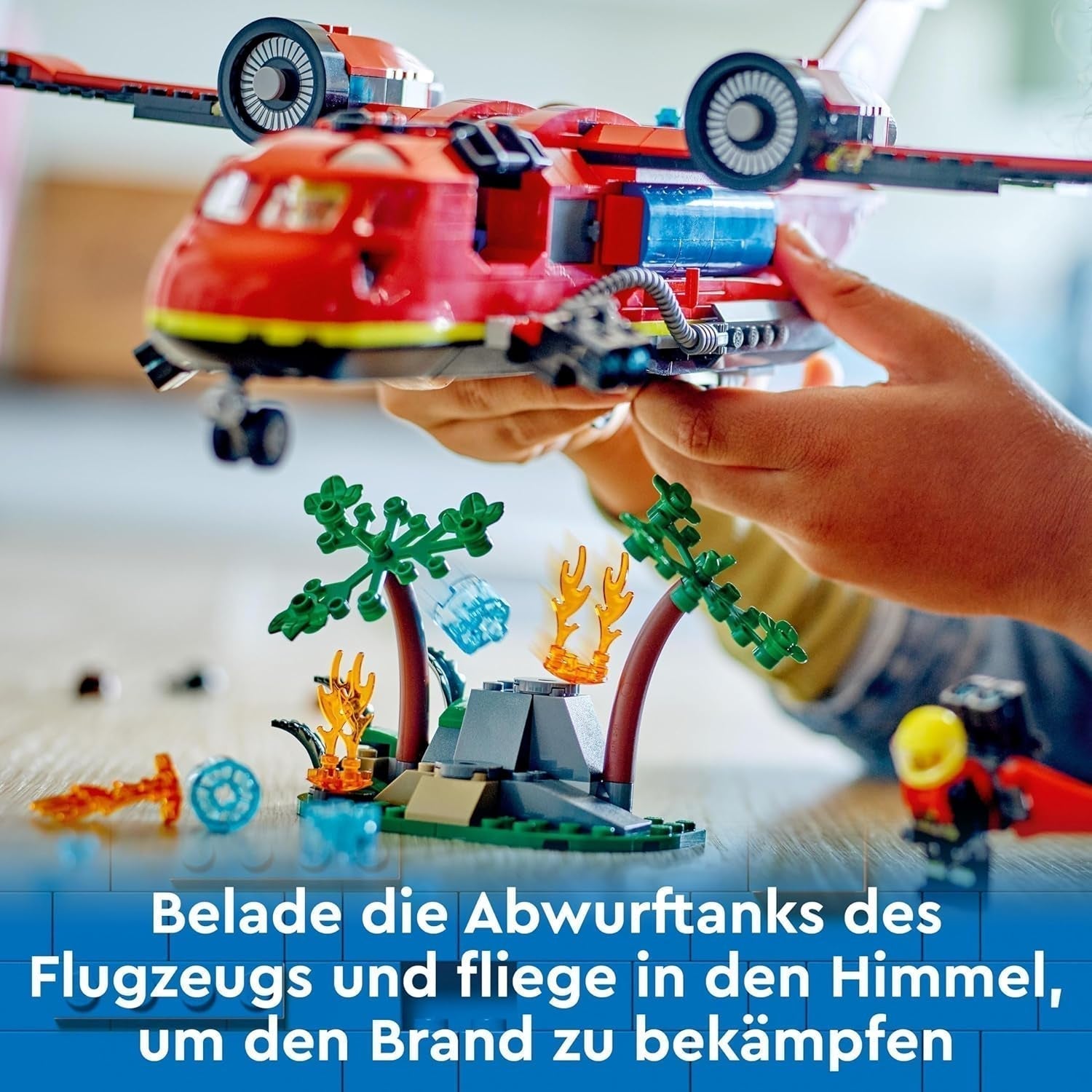 LEGO City Hasičské letadlo, dětská hračka sada hasičského letadla, stavebnice se 3 figurkami hasičů a ohnivou dekorací, skvělý tip na dárek pro chlapce a dívky od 6 let 60413 Stavebnice Besuche den LEGO-Store