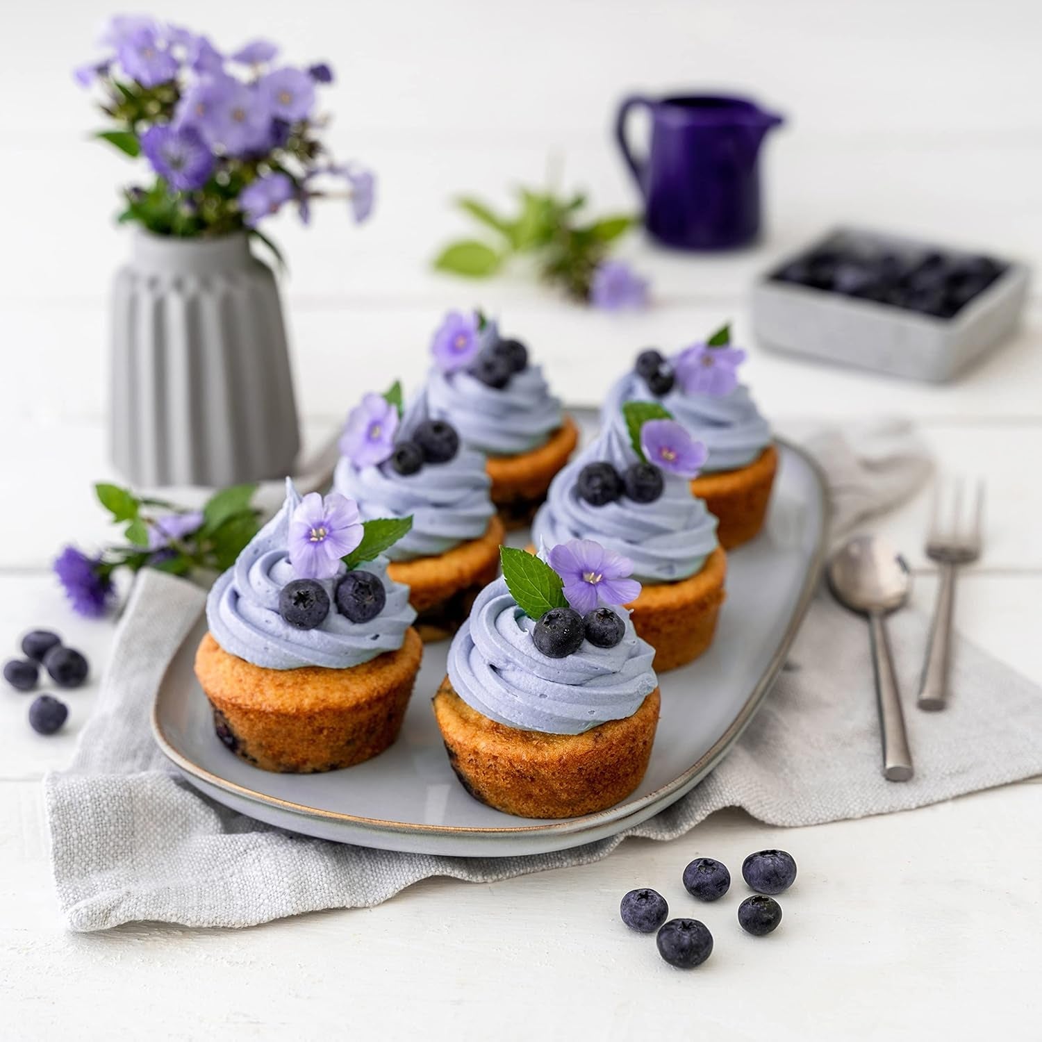 Zenker 12Er Muffinform Energy, Premium-Backform, Für Köstliche Kuchen, Verkürzt Die Backzeit Um Bis Zu 20 % (Farbe: Silver/Anthrazit), Menge: 1 Stück, Hellgrau Und Dunkelgrau Formy a plechy na pečení Naty Shop