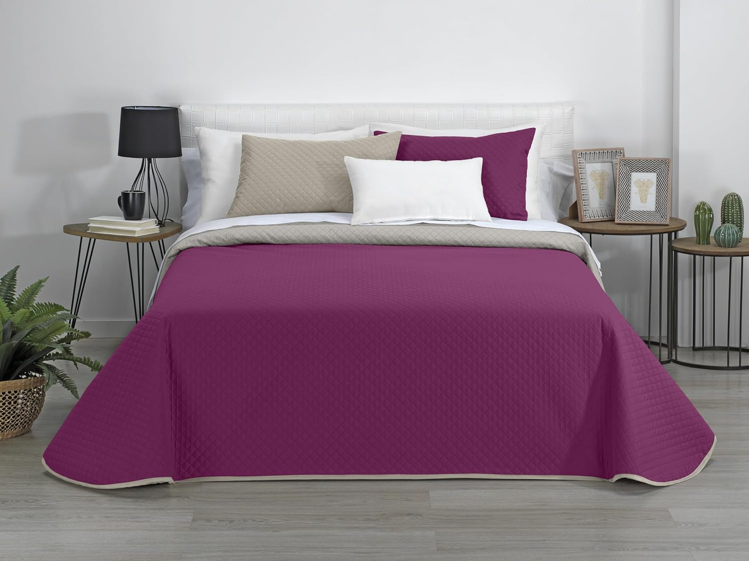 AVA | Boutique oboustranná přikrývka | Pro všechna roční období | Barva - šedá/fuchsiová | Pro postel 140/150/160 cm. postel. (250 X 270 Cm. Ancho X Alto) | Prošívaná přikrývka Přikrývky a přikrývky Naty Shop Výchozí název