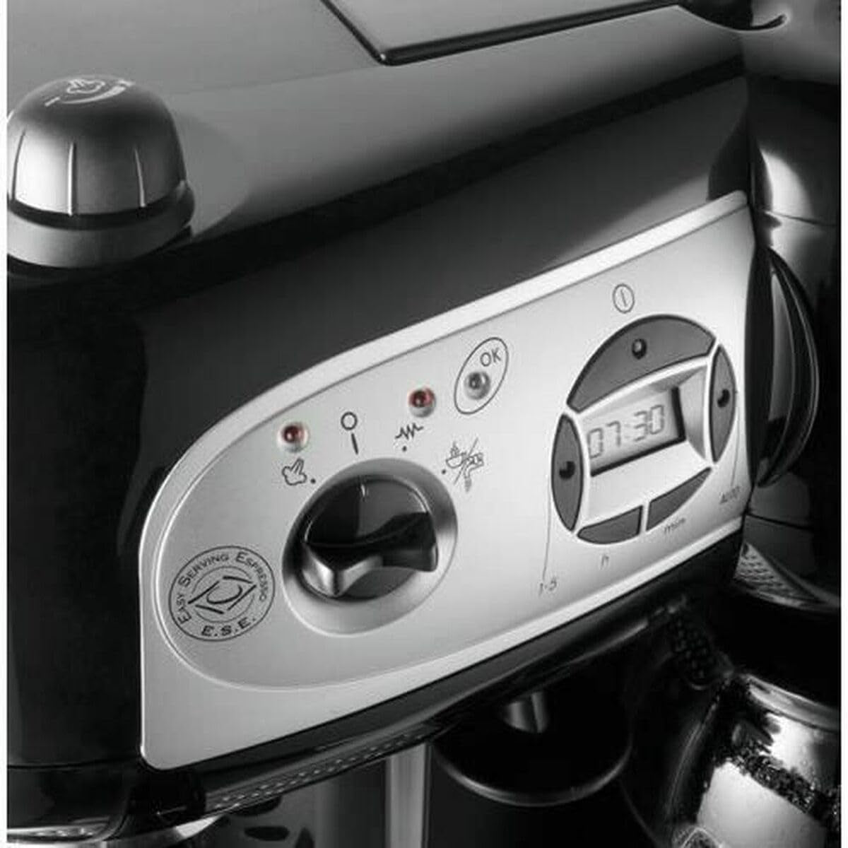 De'Longhi BCO264.1 Espresso a kávovar v jednom, s pumpičkou, černý, 38 x 24 x 35 cm