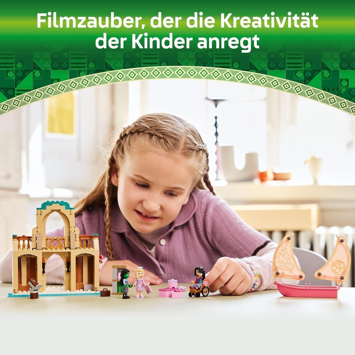 LEGO Wicked Glinda, Elphaba a Nessarose na univerzitě Shiz Plachetnice a 3 figurky Dárek pro dívky a chlapce od 7letých milovníků domečků pro panenky 75681 Stavebnice Besuche den LEGO-Store