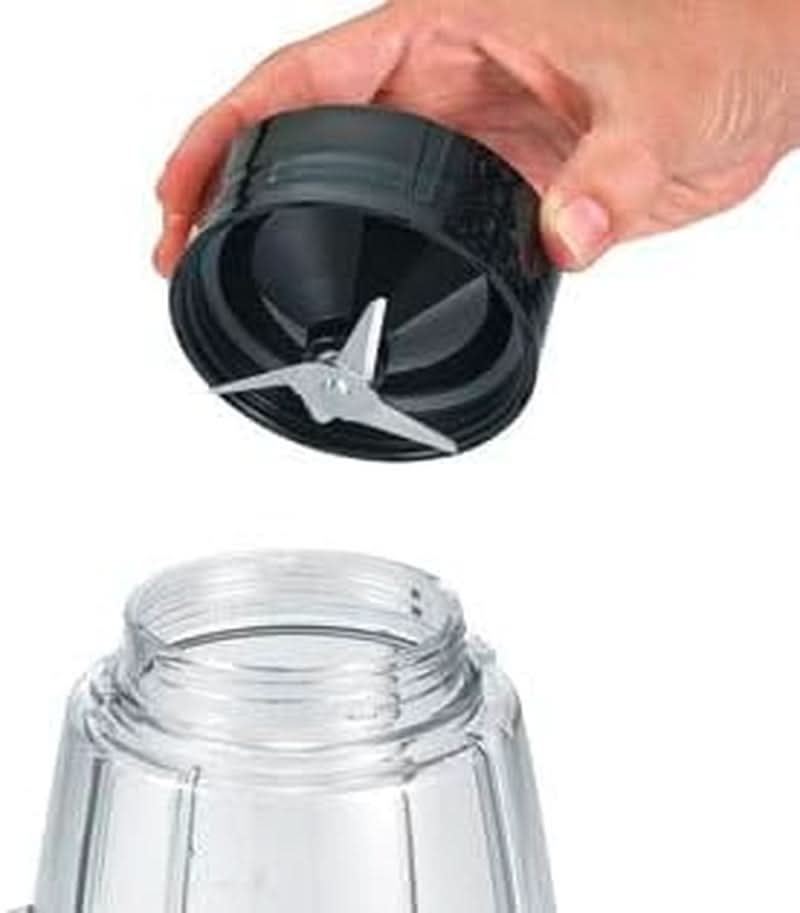 SEVERIN Standmixer Mit 1,5 L Mixbehälter Aus Tritan, Mixer Mit 2 Stufen Und Pulse-Funktion, Leistungsstarker Küchenmixer Mit Edelstahlmesser, 600 W, Schwarz, SM 3707 Kitchen Naty Shop