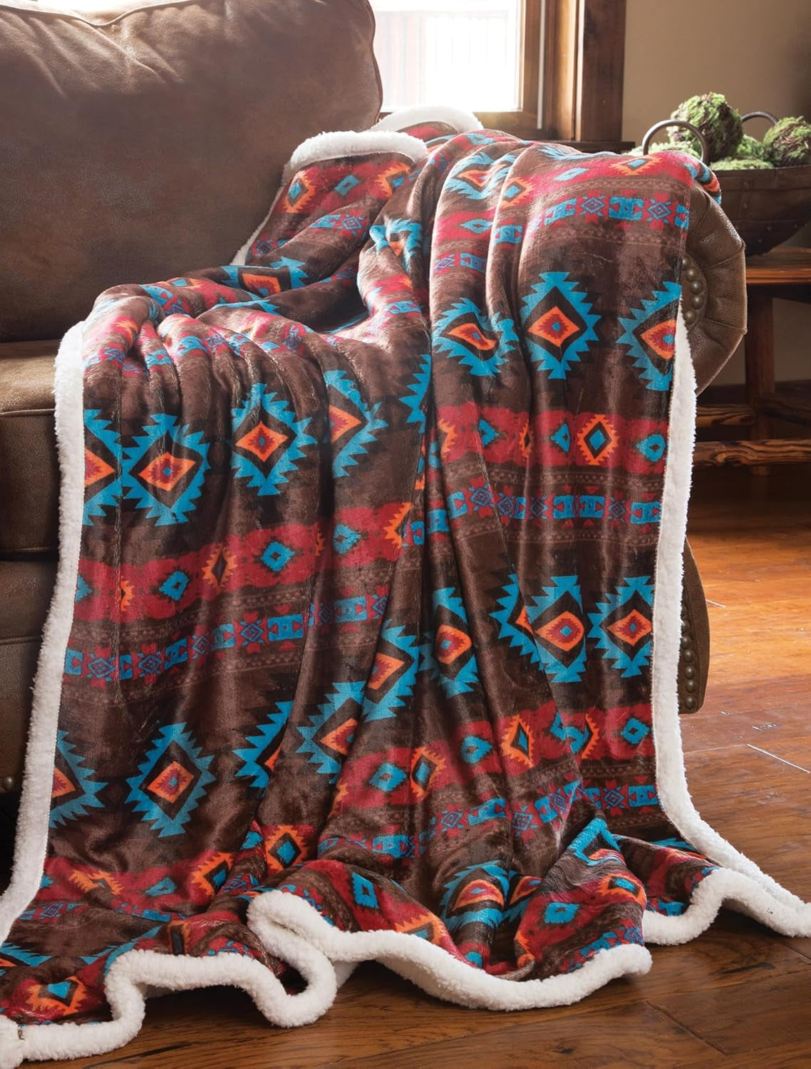 CARSTENS, INC. Wrangler Ultra Premium Throw Deka, Super měkká, Sherpa Fleece, Oversized, 137,2 x 172,7 cm, Southwest Horizon Beds and Deky Carstens, Inc.