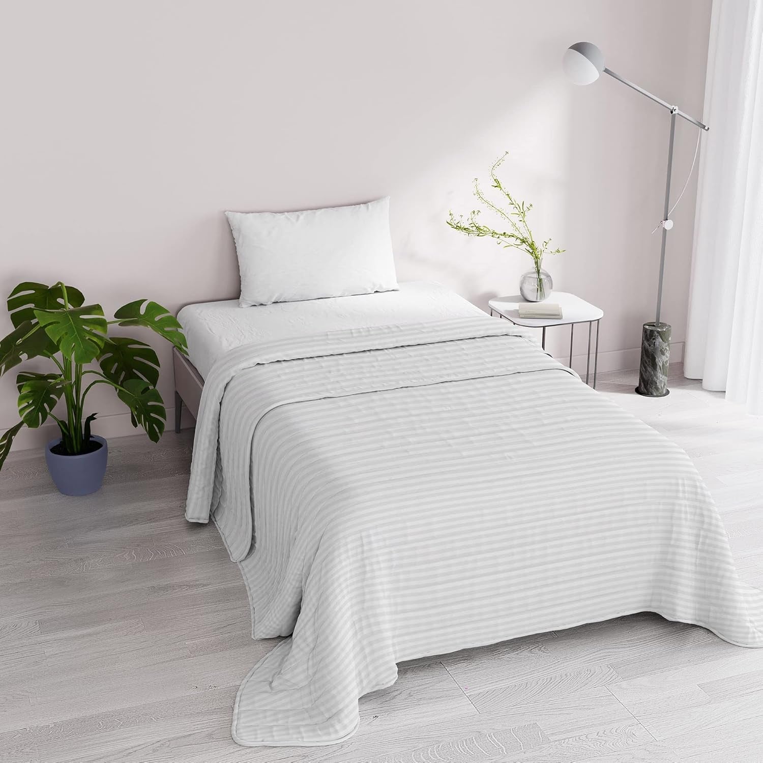 Letní přikrývka Saténové pruhy, polyester, krémová, 260X250 Cm Přikrývky a přikrývky Naty Shop Bílá 170X250 Cm
