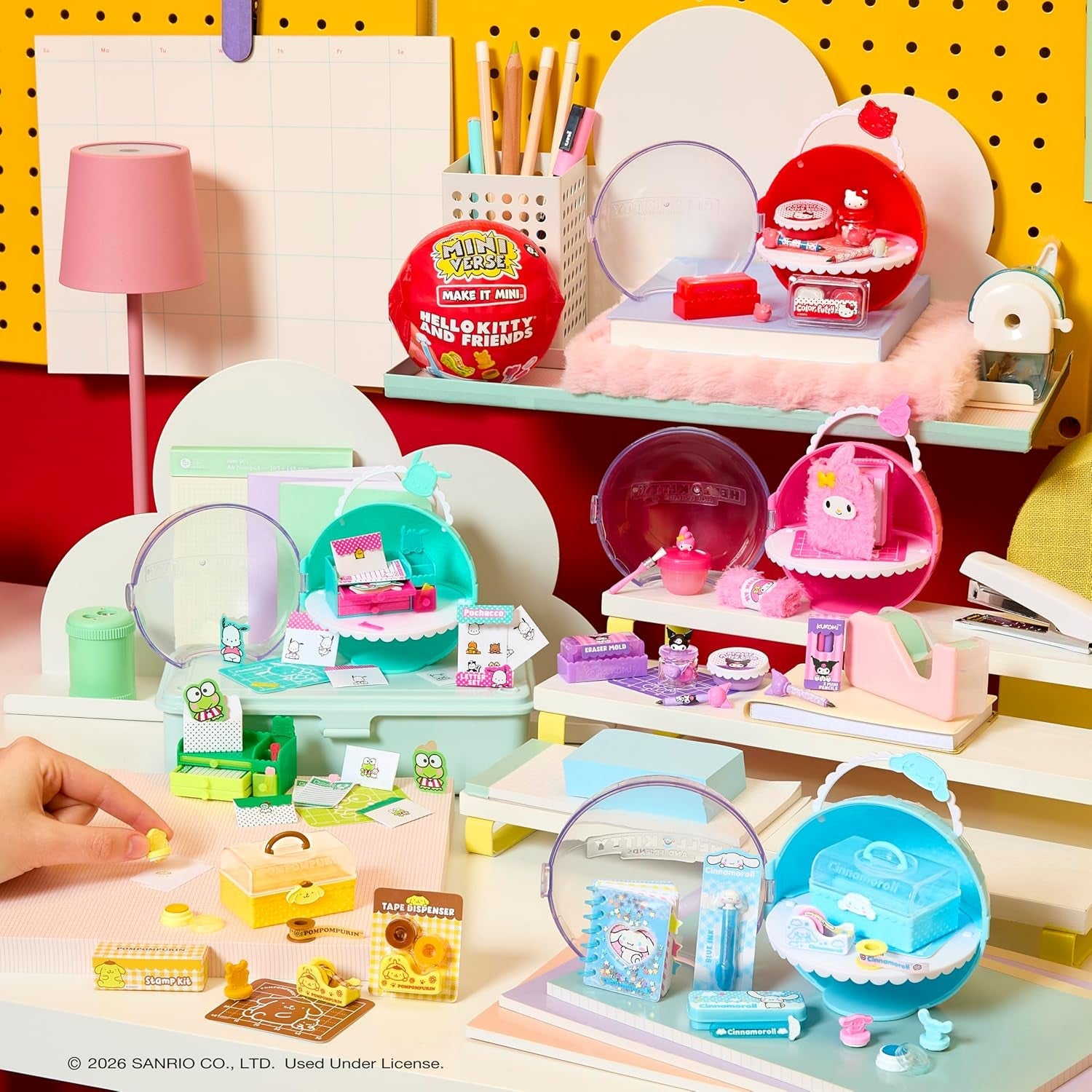 Miniverse MGA Make It Mini Hello Kitty and Friends Series 3 – mini sběratelské předměty, Sanrio, retro repliky papírnictví, řemesla, kutilství, pro sběratele a děti od 8 let