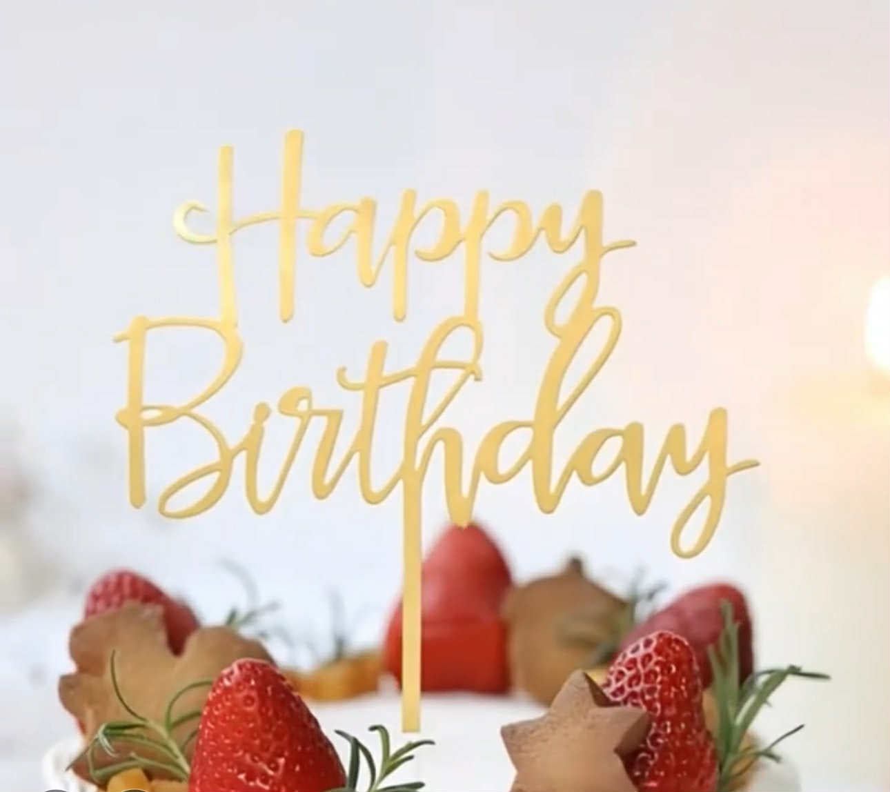 Dekorace Happy Birthday Topper – zlatý nejedlý akryl ideální na dorty