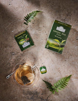 Ahmad Tea - Zelený čaj - Jednotlivě balené čajové sáčky s příchutí se 2 g čaje na porci - 20 páskovaných čajových sáčků (balení po 2)