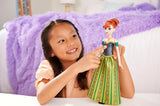 Mattel Toys Disney Frozen Anna zpívající módní panenka v ikonickém oblečení zpívá „Poprvé“ z filmu Disney v angličtině, francouzštině, němčině, italštině, JDL59