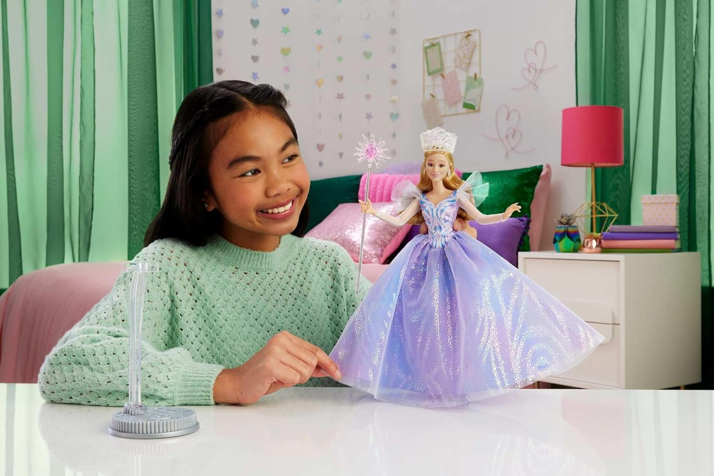 Mattel Wicked: Part 2 od Universal Pictures Glinda Deluxe Doll s odnímatelným oblečením a 3 doplňky, inspirováno filmem, JFM13, [Vícebarevné]