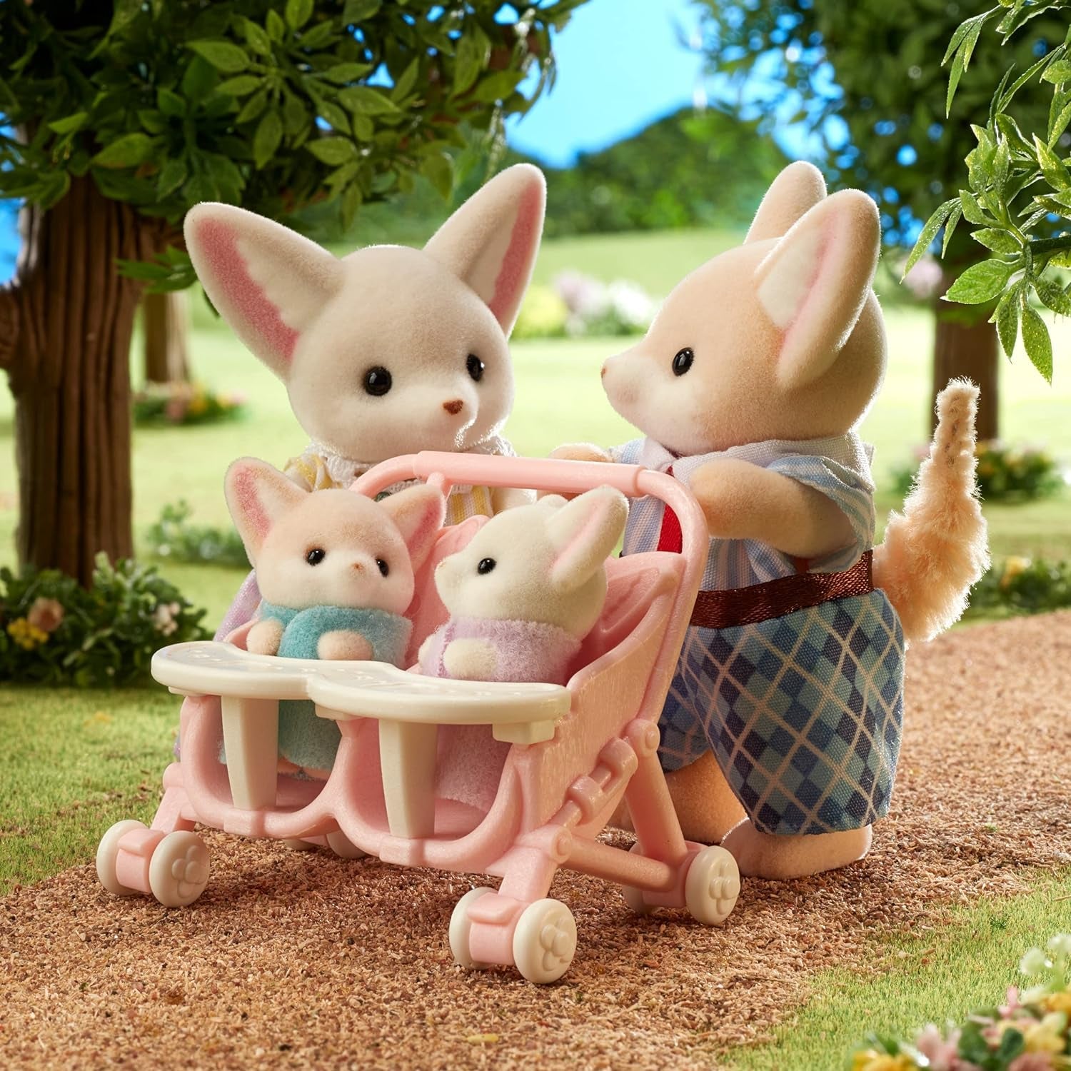 Sylvanian Families L5696 Desert Fox Family