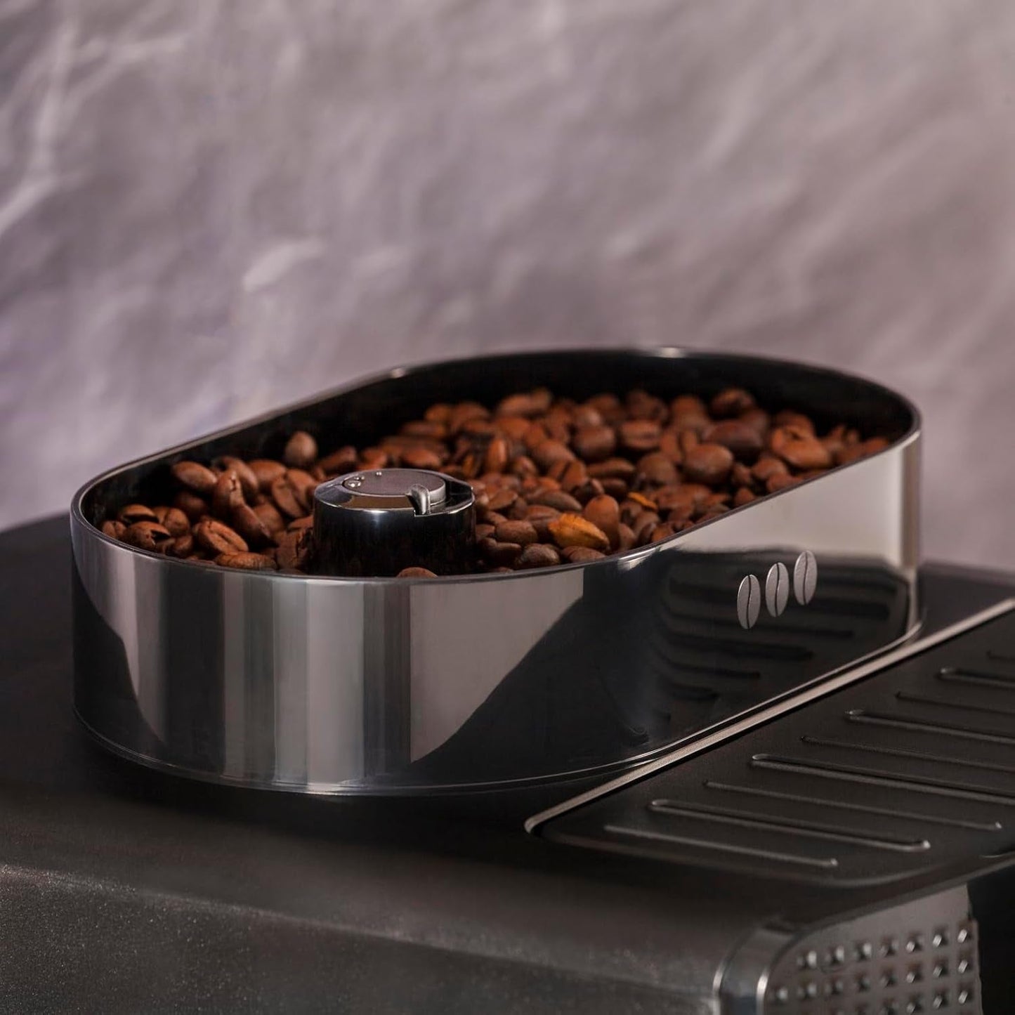 Espresso kávovar Krups Roma EA81M8 1,7 l, 3 nastavení teploty, 3 textury mleté ​​kávy, černá