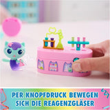 DREAMWORKS GABBY DOLLS HOUSE - Balíček nábytku Meerkätzchen Bobble Kitty, figurka kočky s nábytkem a doplňky do domečku pro panenky, věk 3+