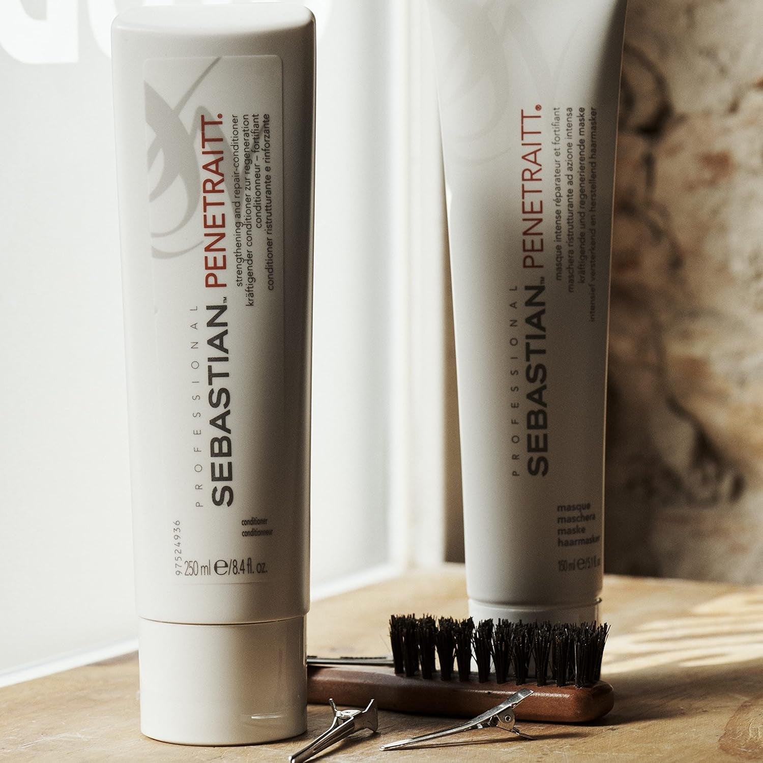 SEBASTIAN PROFESSIONAL PENETRAITT - Regenerační maska na vlasy regeneruje poškozené vlasy (150 ml) - hloubková péče pro poškozené, odbarvené vlasy - opravuje a posiluje Naty Shop Hair Mask