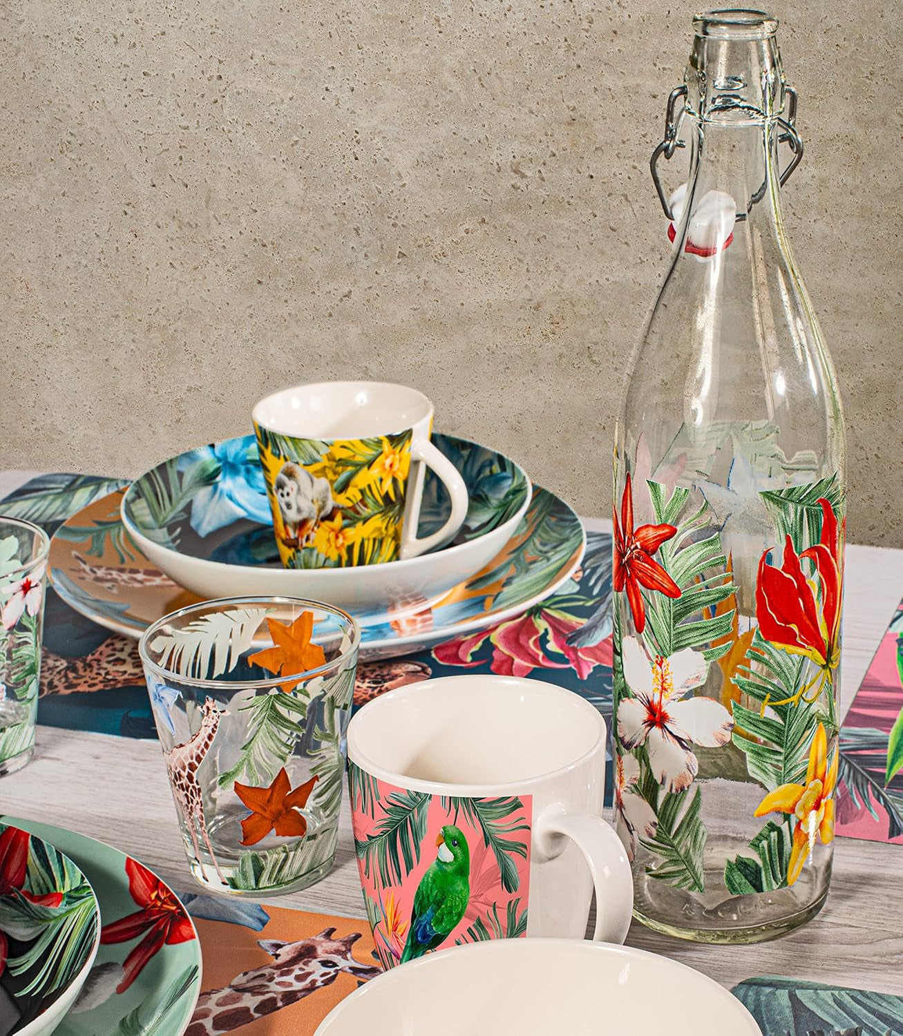 18 kusů exotického porcelánu Tavola Service