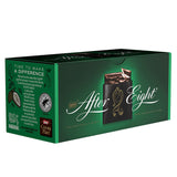 NESTLÉ AFTER EIGHT Tenké čtverečky tmavé čokolády s mátovou krémovou náplní pro fajnšmekry Balení 5 ks (1 x 200 g)