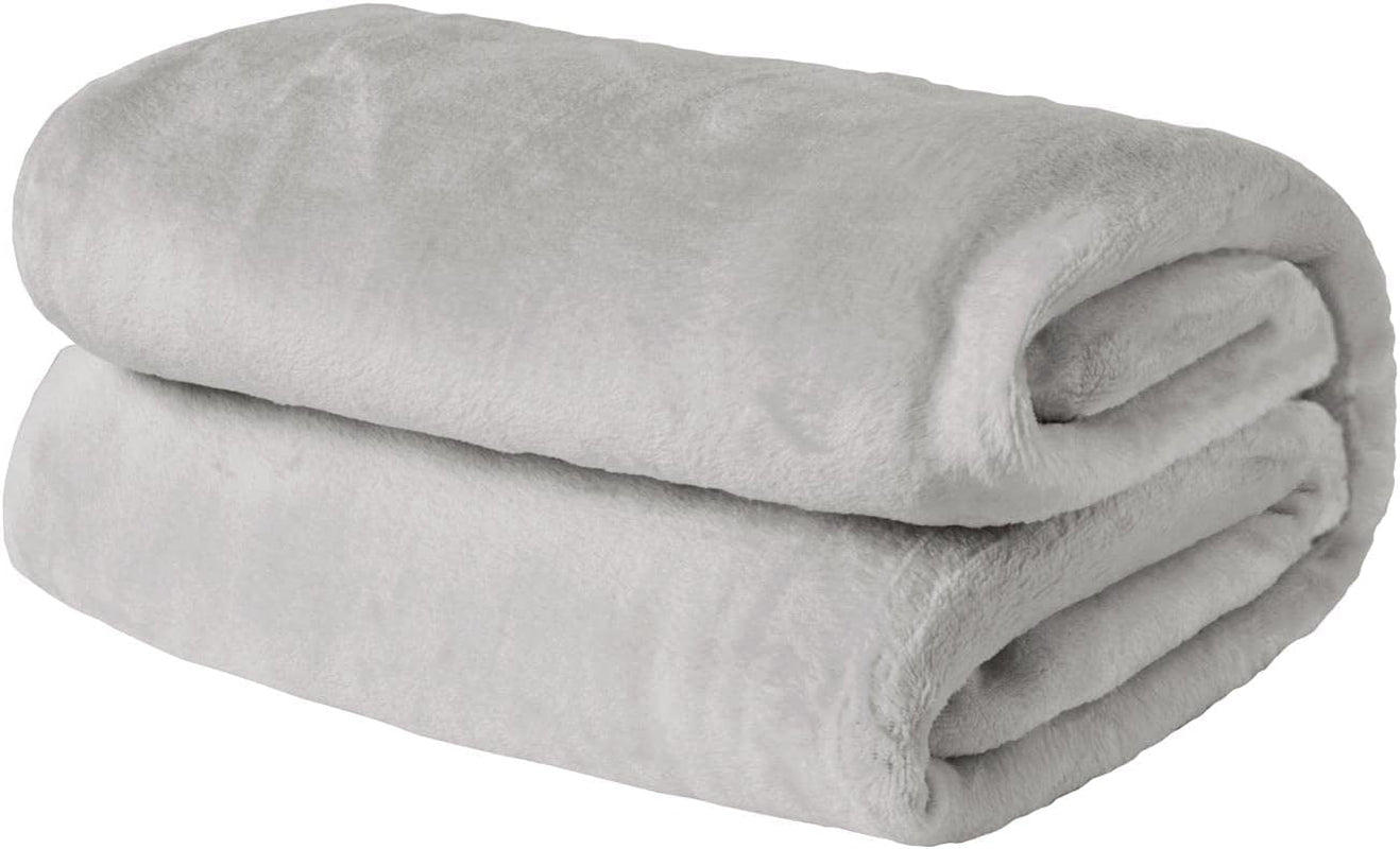 Brentford's Ultra Soft Fleece přehoz, stříbrně šedý, velký dvojitý - 150 X 200 cm Postele a přikrývky Beuche den Brentfords-Store Stříbrno-šedá 120 X 150 cm