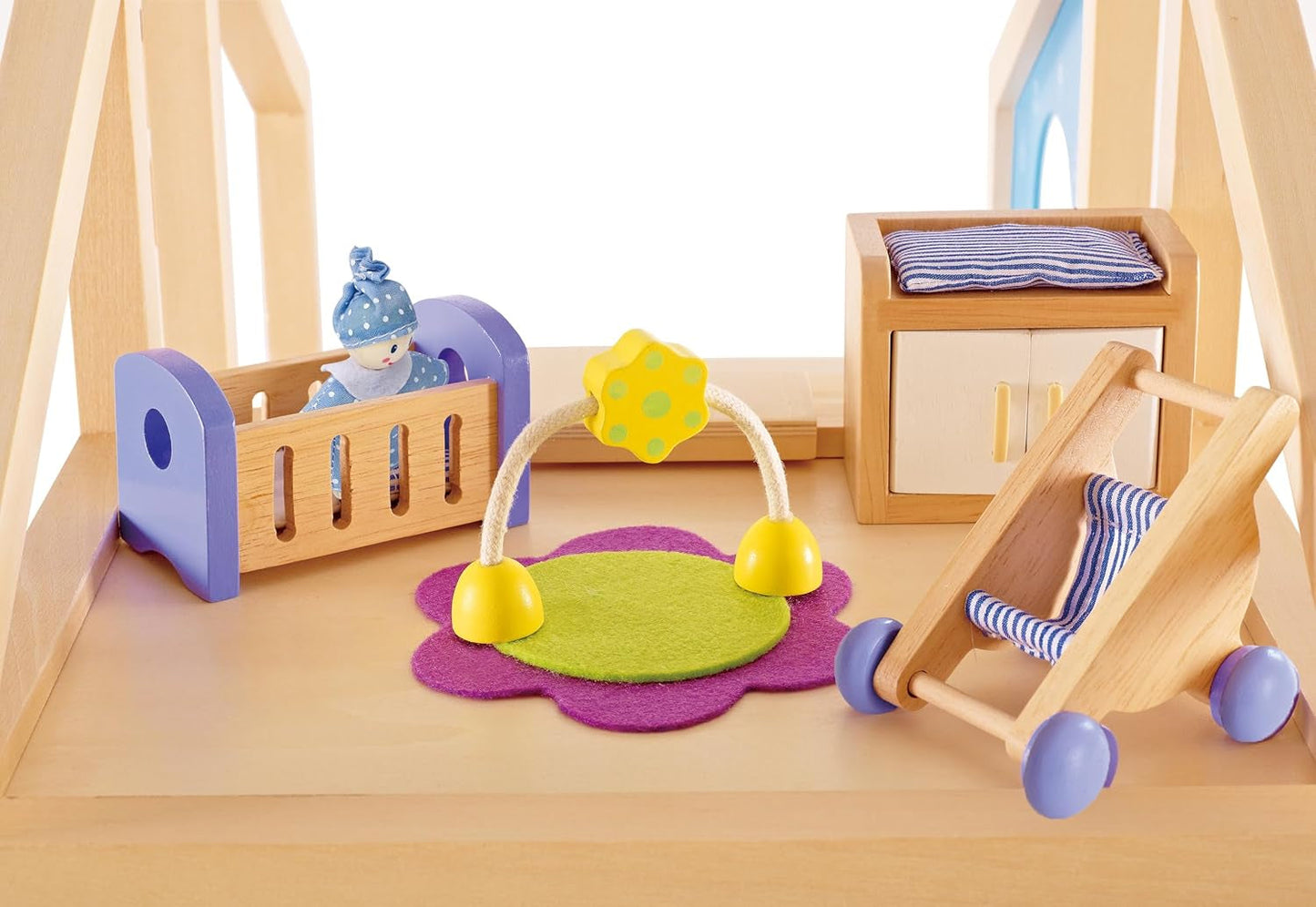 Hape Baby Room - Dřevěná sada pokojíčku pro panenky, Nábytek pro panenky, Doplňky k domečku pro batole, Miniaturní dětský pokoj s houpačkou a doplňky, 3 roky stará hra na hraní