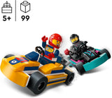LEGO City motokáry s ovladači, sada 2 minifigurek řidičů a závodních aut, autíčka pro kluky a holky od 5 let, zábavný dárek pro děti 60400 stavebnic Besuche den LEGO-Store