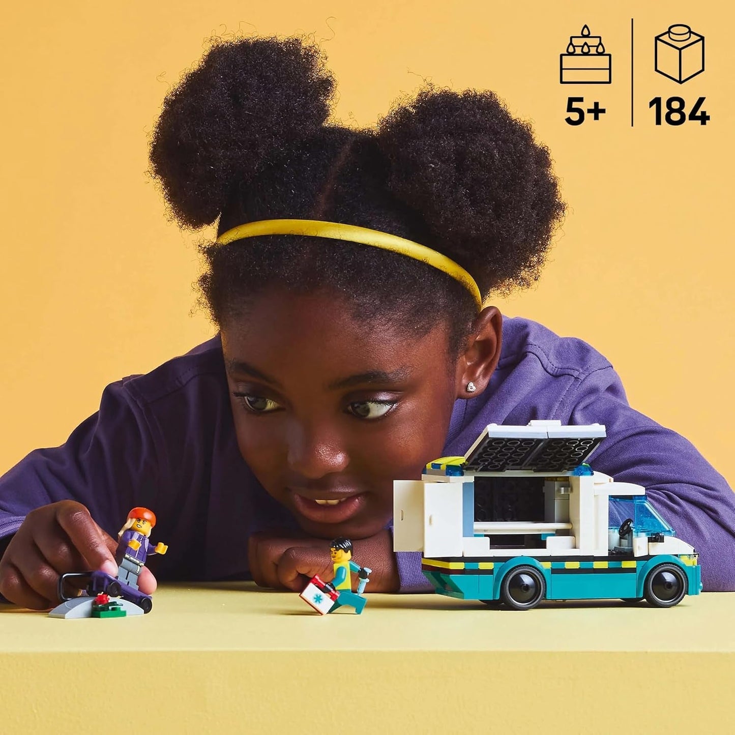 LEGO City Ambulance - hračka se 2 minifigurkami (skateboardista a řidič) - vzdělávací hračka pro chlapce a dívky od 5 let - nápady na dárky k narozeninám a svátku 60451 Stavebnice Besuche den LEGO-Store