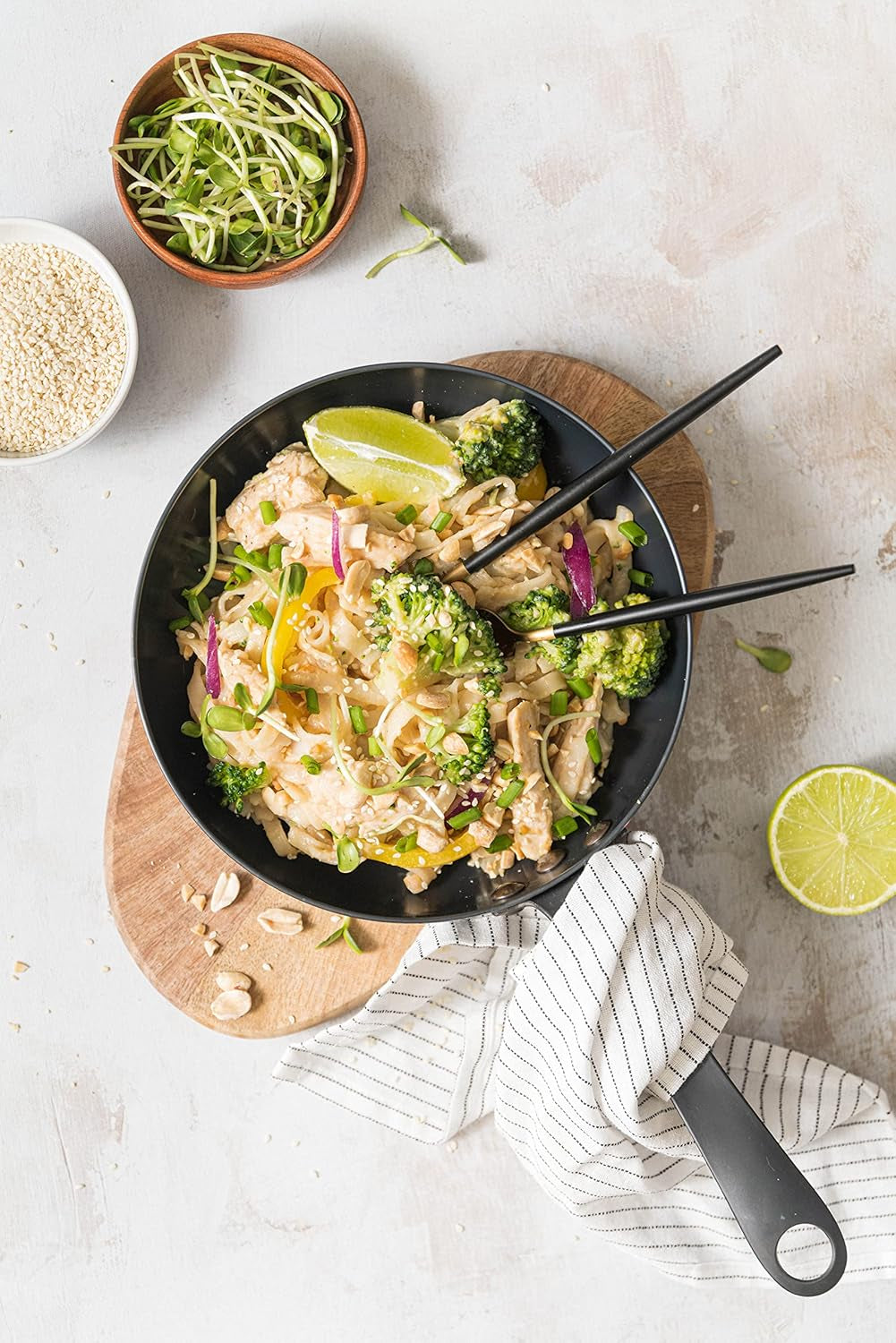 Fettuccine Konjac Noodles Bio Shirataki Diet-Food - 300 g, nízkosacharidové, bez cukru, keto, veganské, nízkokalorické, bez lepku a bez vajec, vyrobené z konjacové mouky