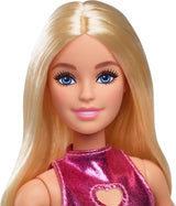 Panenka Barbie Fashionistas č. 230 s blond vlasy, růžové kovové minišaty s výřezem na srdce, bílý náramek a vysoké podpatky, HYT88