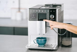 Melitta CI Touch - Plně automatický espresso kávovar s mléčným systémem, espresso kávovar s integrovaným mlýnkem na kávu a napěňovačem mléka, kupř. na espresso nebo cappuccino, stříbrná