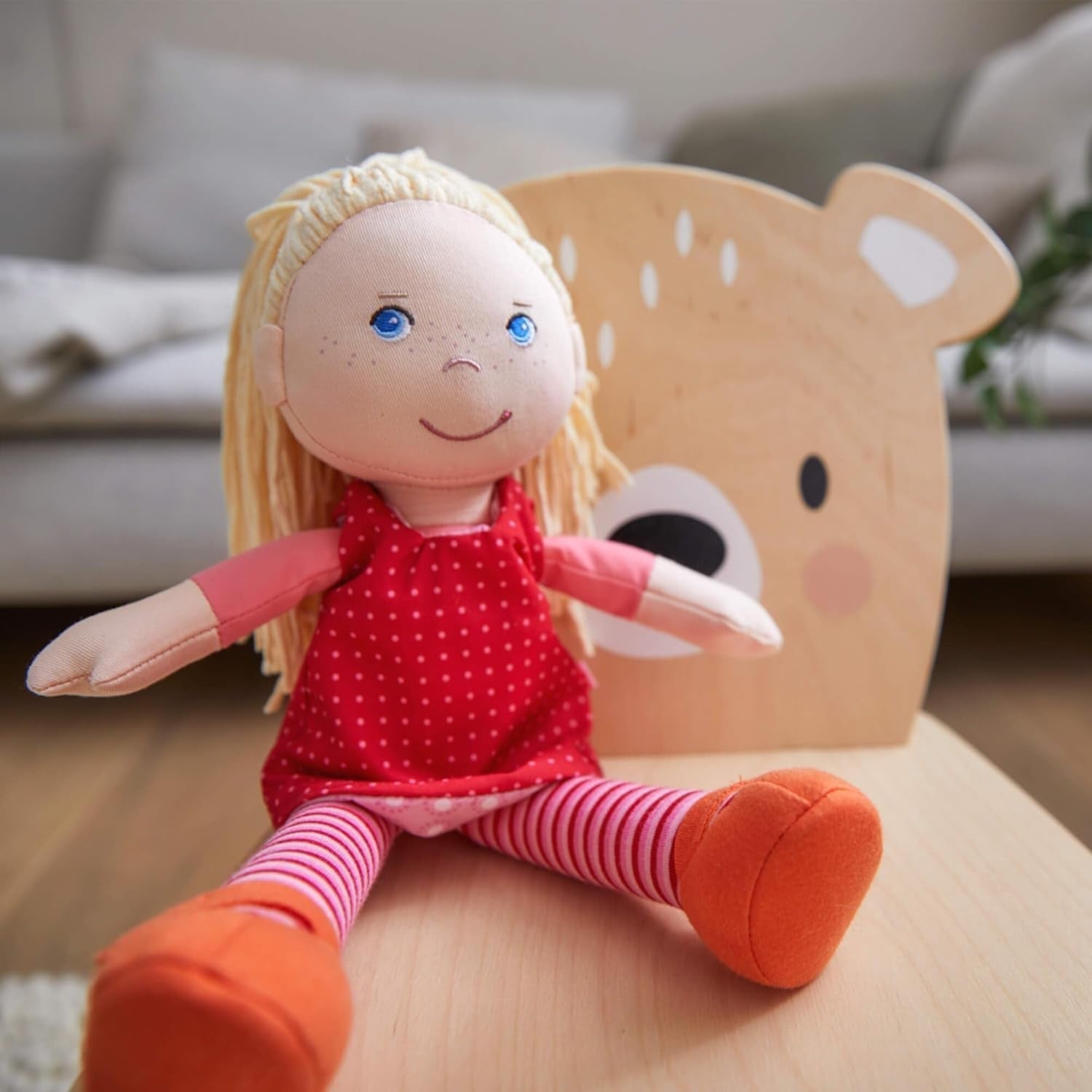 HABA 302108 - Panenka Annelie, látková panenka s oblečením a vlásky, 30 cm, hračka od 18 měsíců, červená Dolls Naty Shop