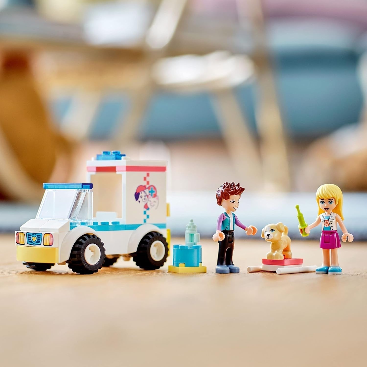 LEGO 41694 Animal Rescue Van Friends Stavebnice Besuche den LEGO-Store