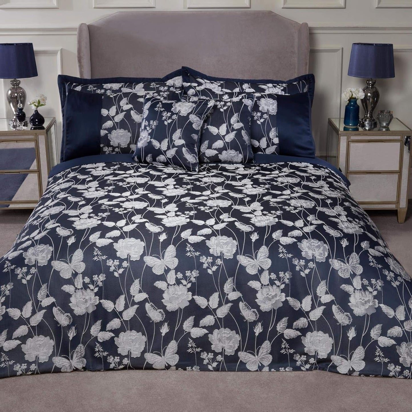 Emma Barclay Butterfly Meadow přikrývka na postel King Size, 100% Polyester, Krémové peřiny a přikrývky Naty Shop Navy King Size
