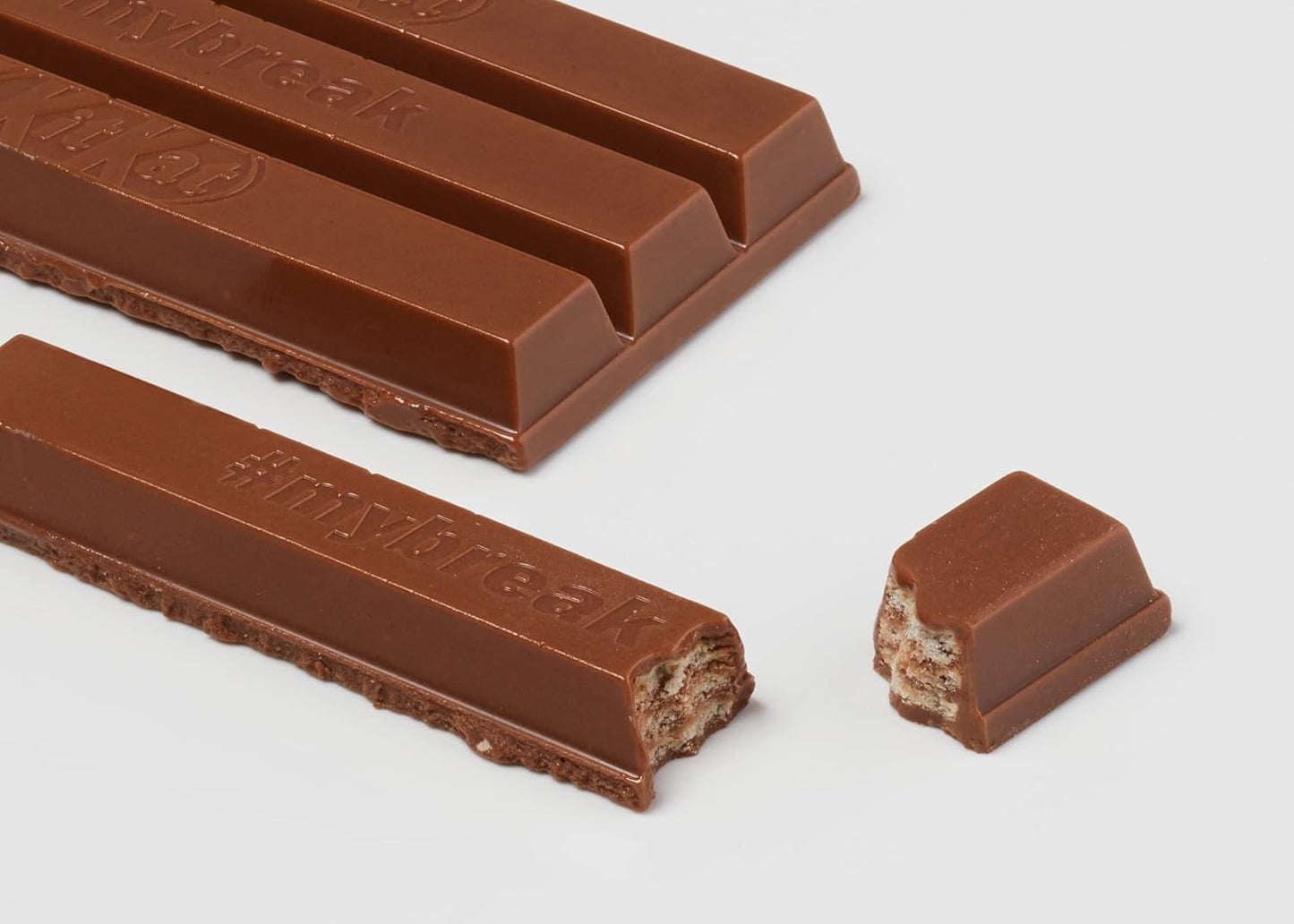 Nestlé klasické čokoládové tyčinky, mléčné čokoládové křupavé oplatkové tyčinky, balení 48 ks (24 x 41,5 g)
