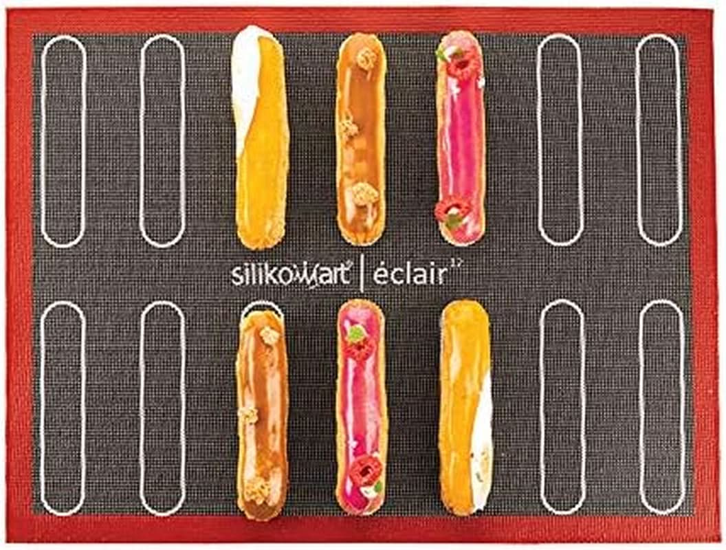 Silikomart Professional, mikroperforovaná silikonová podložka na pečení Eclair Two Girls 58,3 x 38,4 cm Kitchen Naty Shop