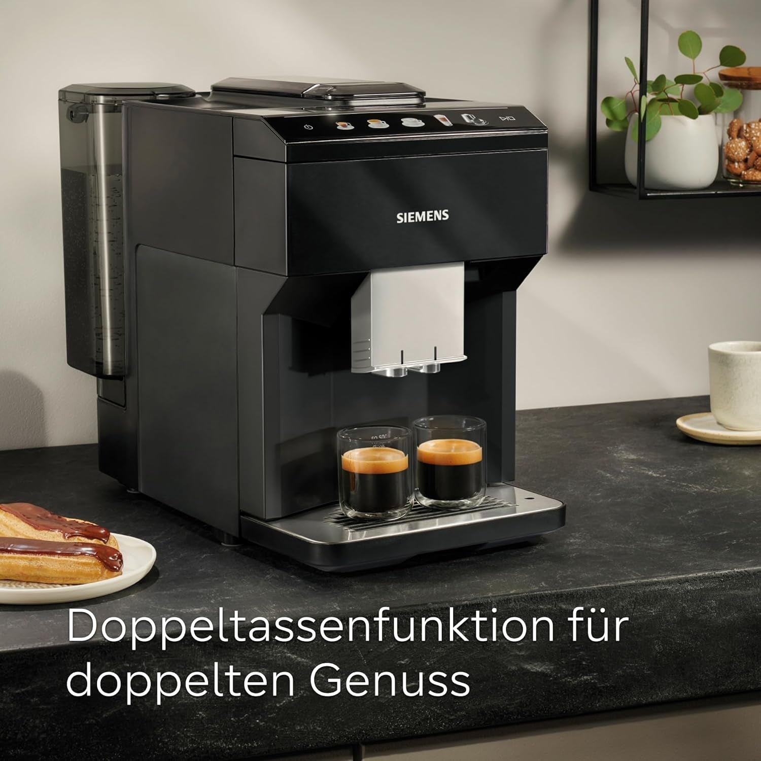 Siemens EQ500 klasický automatický espresso kávovar, TFT barevný displej, 5 druhů kávy a mléka, funkce dvojitého šálku, snadné čištění, vyjímatelná spařovací jednotka, s hadicí na mléko, černá, TP511E19