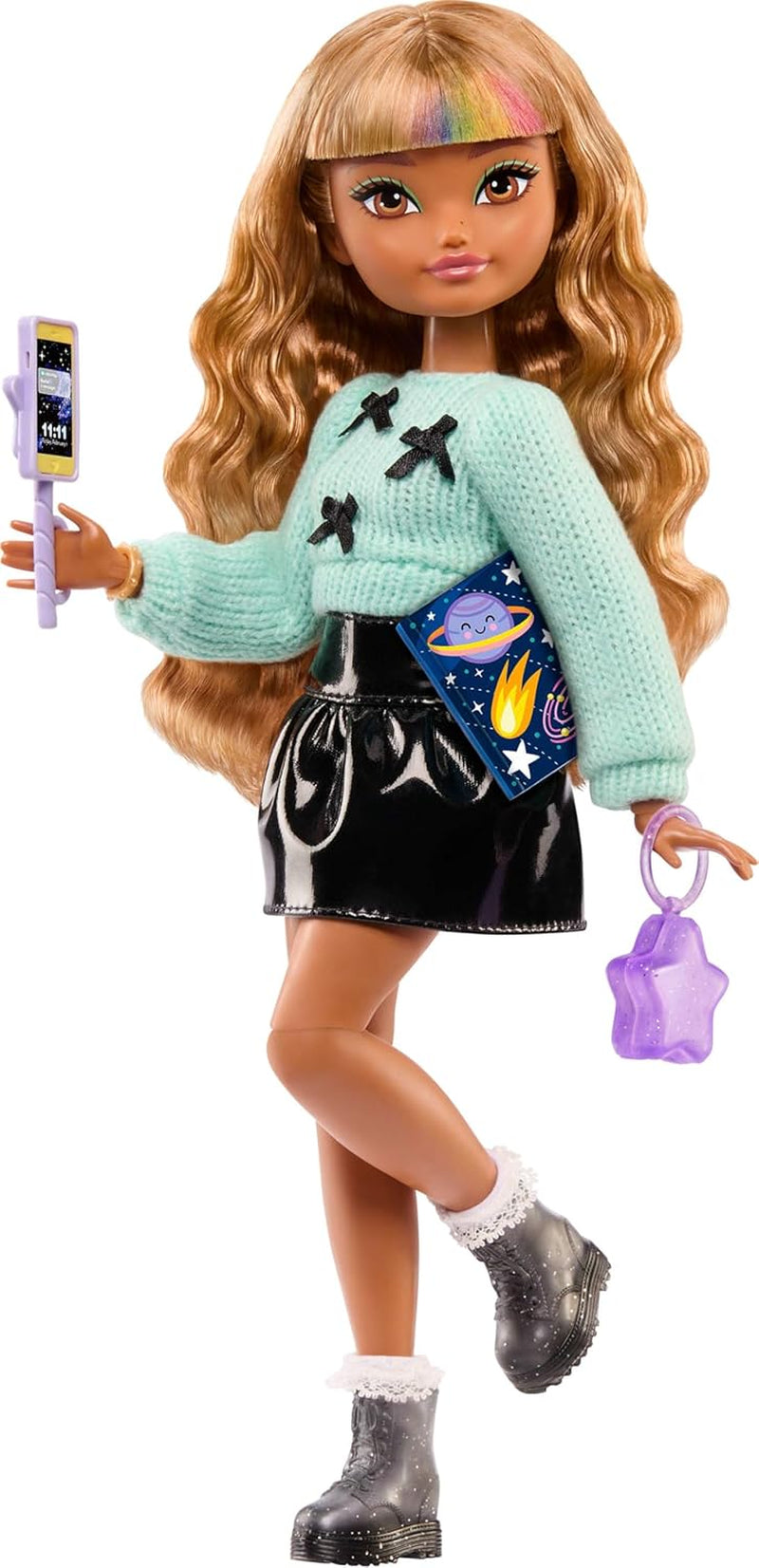 Panenka Barbie Dream Besties a doplňky, módní panenka Zia s odnímatelným aranžmá a vlnitými hnědými vlasy, 7dílné vlasy a měsíc, JGG36