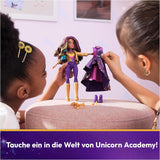 Unicorn Academy Deluxe Masked Ball Sophia - 24 cm panenka z oblíbené série Netflix se 2 oblečky, klasickým oblékáním a hraním rolí, věk 4+ Naty Shop Dolls