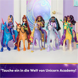 Unicorn Academy Valentina Doll - originální panenka z oblíbené série Netflix, měří 24 cm a má 5 doplňků pro nápadité hraní rolí, pro děti od 4 let.