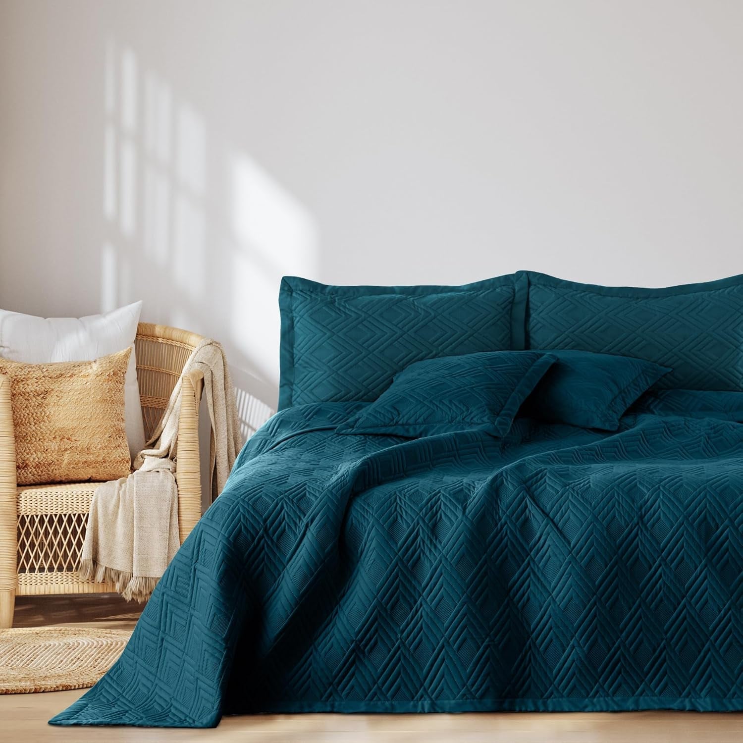 Ameliahome přehoz na postel 170X210 Cm Oboustranný přehoz na postel Ultrazvukové prošívání Polyester Ofelia tmavě zelená Postele a přikrývky Besuche den AmeliaHome-Store Ofelia Indigo 260X280 Cm