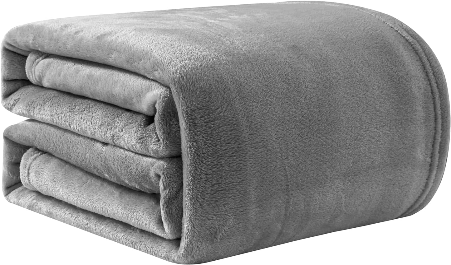 Útulná přikrývka Good Nite Načechraná přikrývka Přikrývka na postel Pohovka Přikrývka XL Living přikrývka Fleecová přikrývka 150X200Cm Černá Měkké zateplené přikrývky Nadýchané přikrývky Postele a přikrývky Šedá Good Nite 130X150Cm