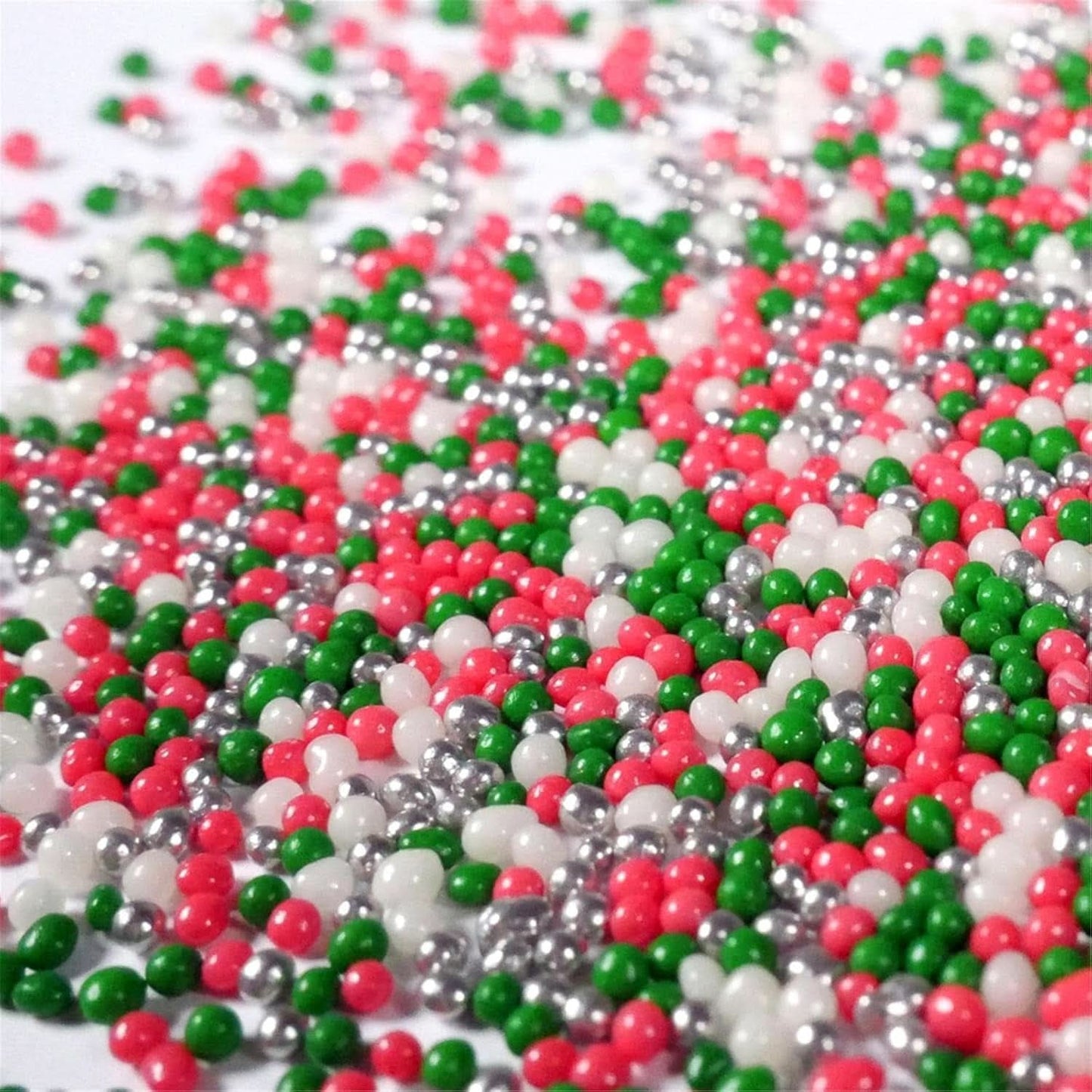 Sprinkle Hero Nonpareille Twinkle Christmas, 40 gramů Sprinkles Naty Shop