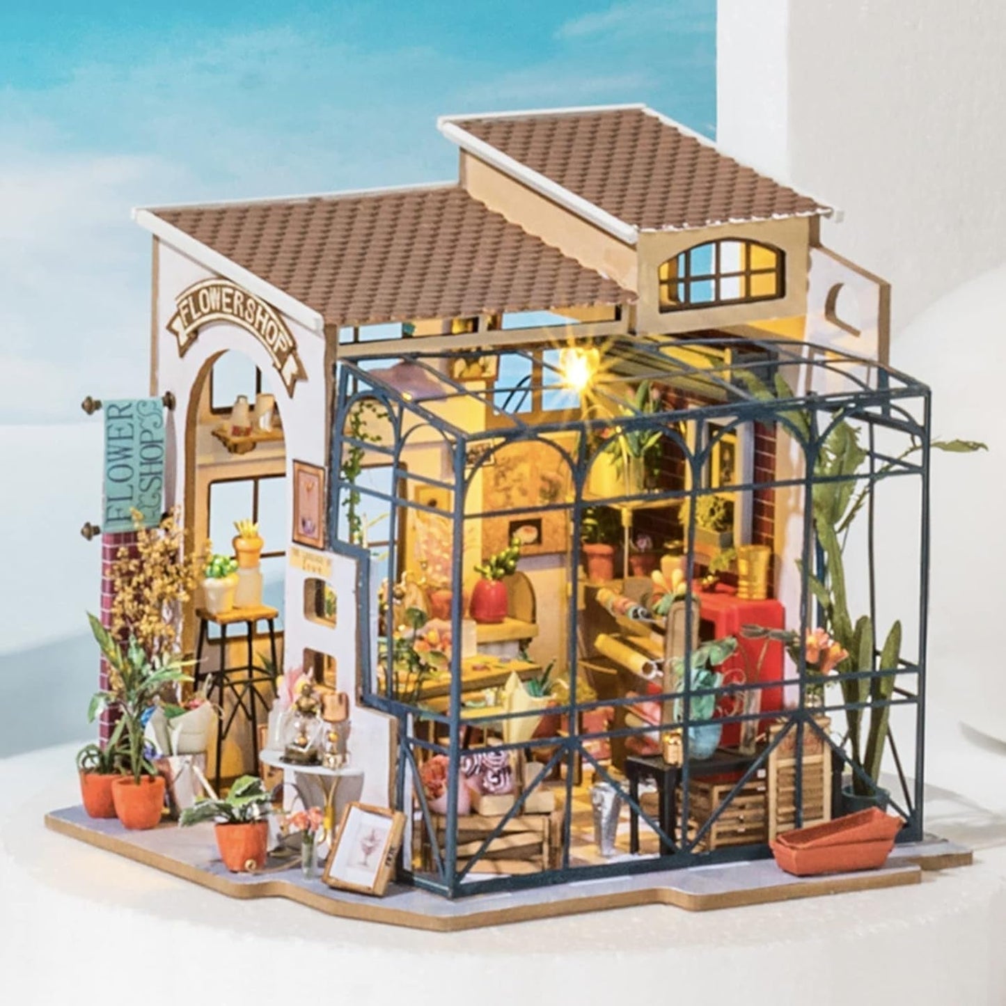Robotime DG145 Rolife Miniaturní domeček pro panenky Emily's Flower Shop Vyrobeno ze dřeva, kovu, látky a kartonu, Rozměry: 22 X 15 X 17 cm, Domky pro panenky Naty Shop