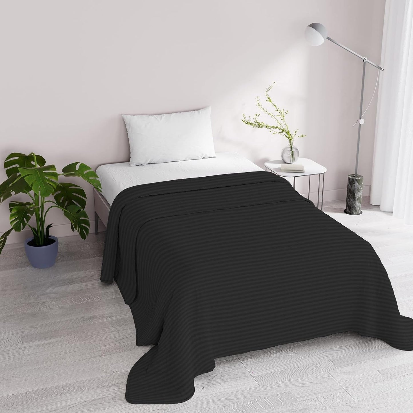 Letní přikrývka Satin Stripes, polyester, krémová, 260X250 Cm Přikrývky a přikrývky Naty Shop Černá 170X250 Cm