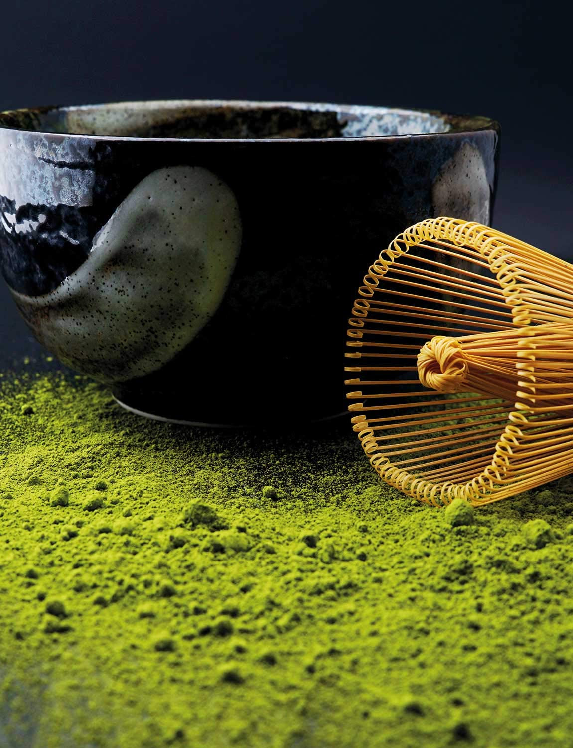 Prémiová organická Matcha z Japonska, Ceremonial Grade, Bez pesticidů, Extra jemný prášek v krabičce 30g, Intenzivní a delikátní příchuť zeleného čaje, Vhodné pro Latte, Smoothie, Ceremonial Grade