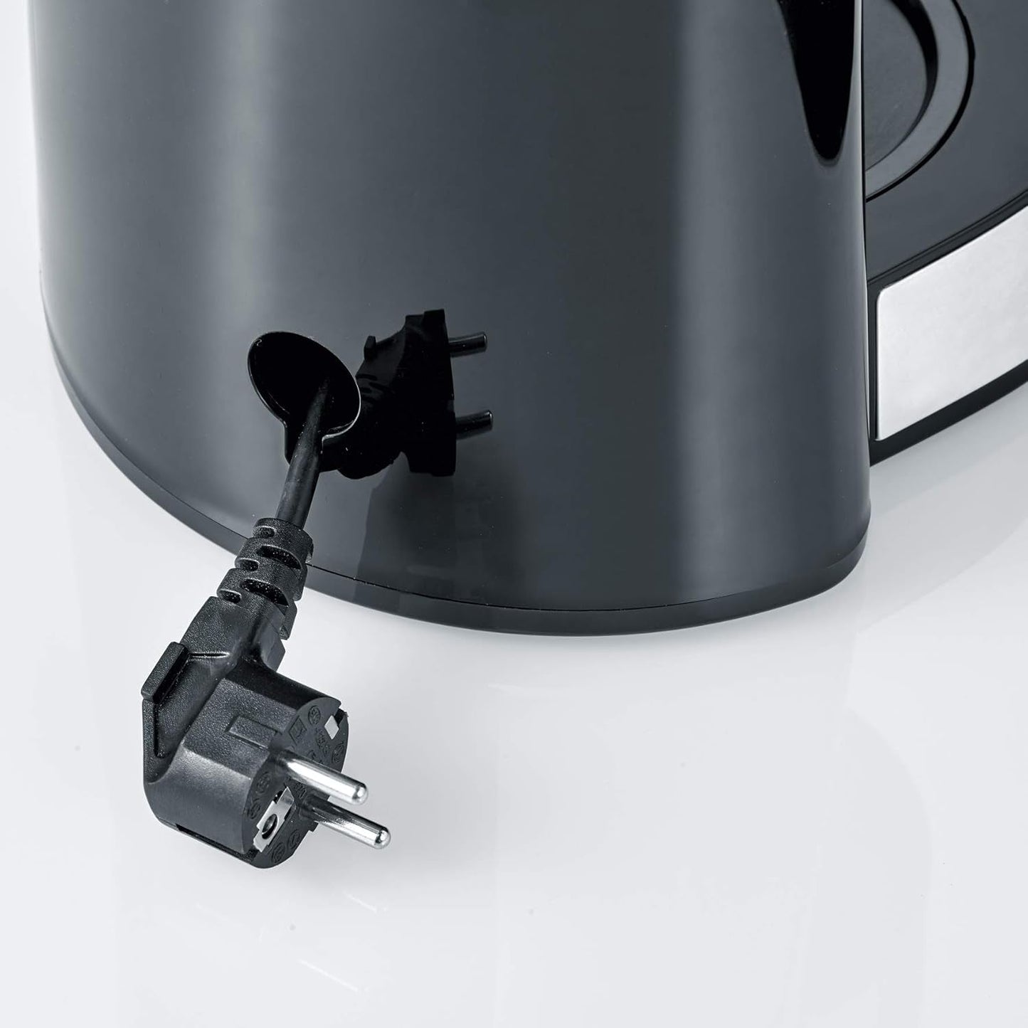 Espresso kávovar SEVERIN "TypeSwitch" se skleněnou karafou a časovačem, AromaSwitch pro výběr 2 možností spařování, digitální hodiny s funkcí časovače, až 10 šálků, 1000W, kartáčovaná nerez-černá, KA 4826