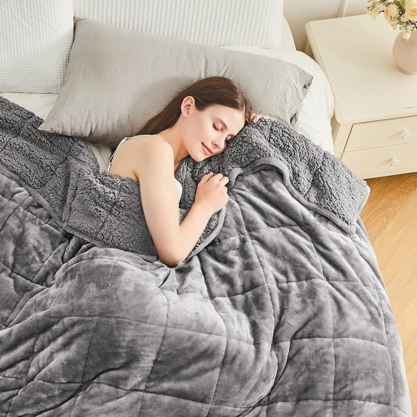 Bavlněná modrá vážená deka 6,8 kg Queen Size Flanelová huňatá Sherpa vážená deka pro dospělé Pohodlné vážené deky pro uklidnění a relaxaci Těžké přikrývky 152,4 X 203,2 Naty Shop Deky a deky