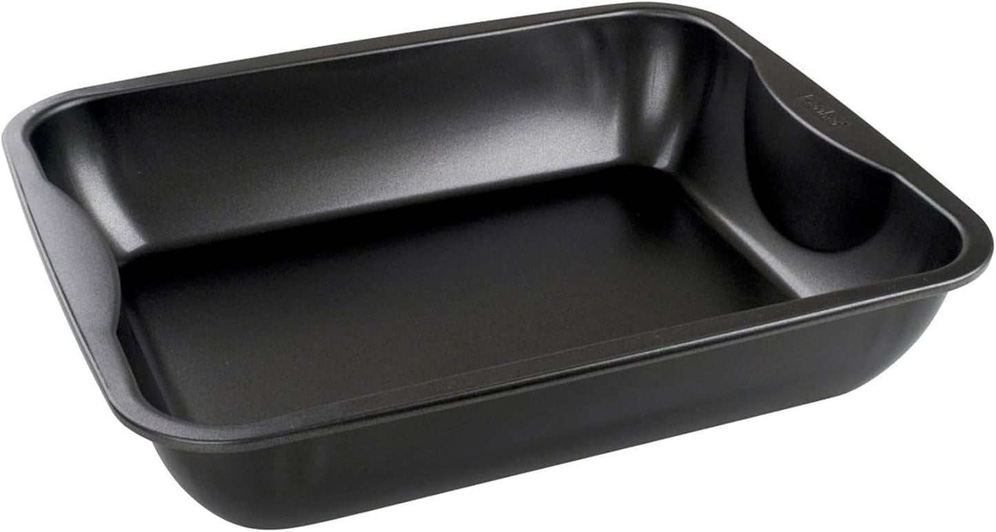 Zenker Xxl-Brat- Und Auslaufform (40 X 8 X 34 Cm) SPECIÁLNÍ VAŘENÍ, Rechteckige Ofenform Mit Antihaftbebeschichtung, Backblech Für Krosse Braten & Saftige Aufläufe (Farbe: Schwarz), Menge: 1 Stück Na pečení formy a plechy